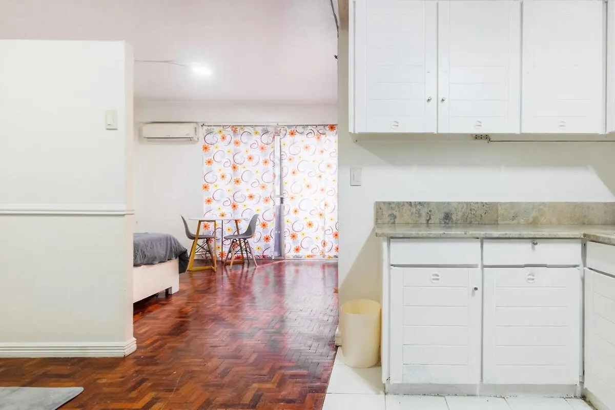 Stylish Hip Studio In The Heart Of Poblacion, Manila Apartment