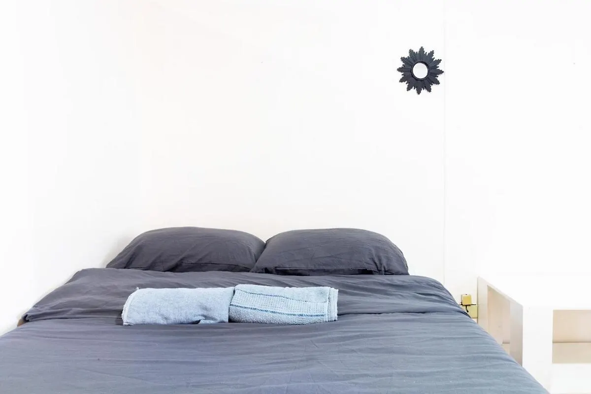 Stylish Hip Studio In The Heart Of Poblacion, Manila Philippines