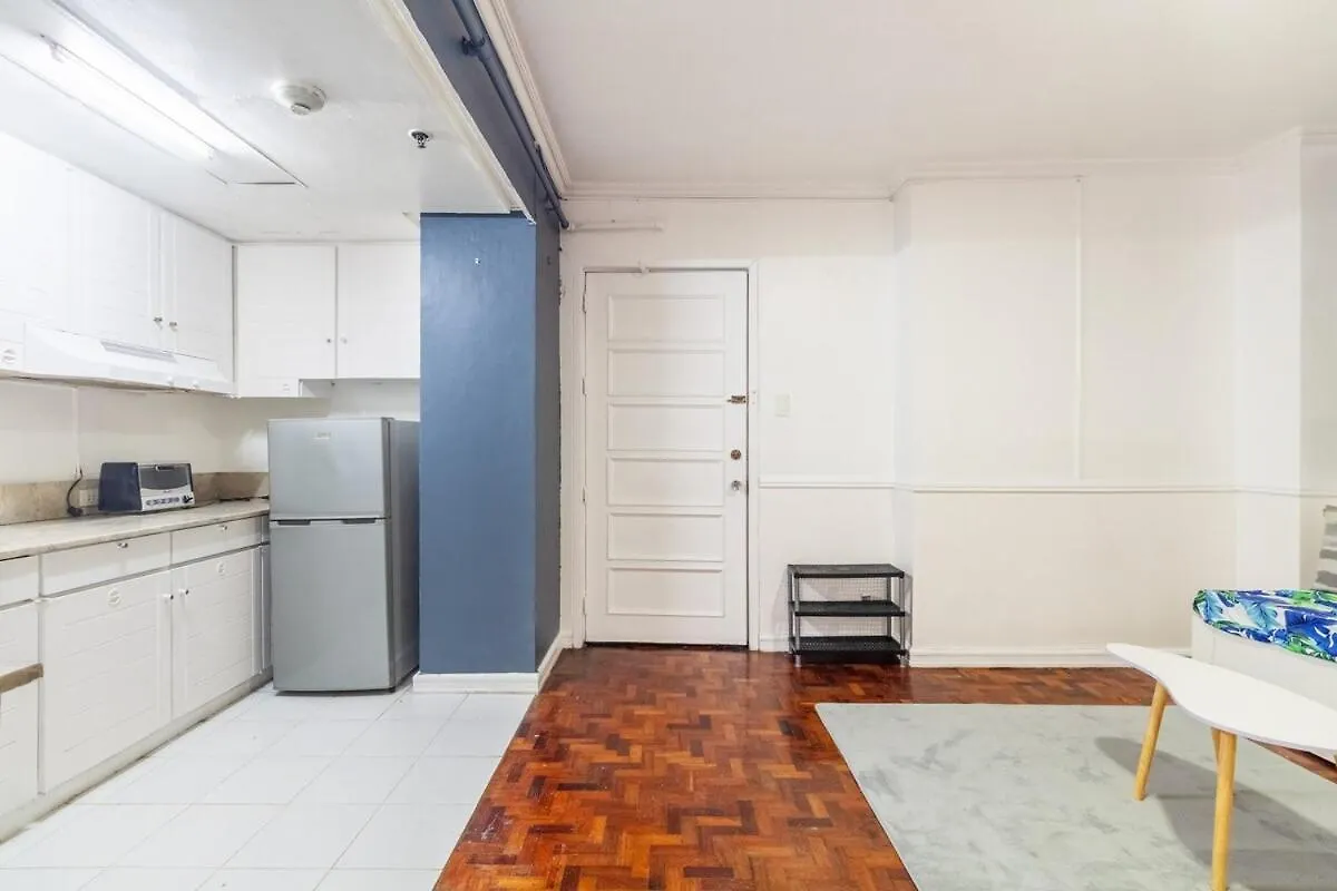 Apartment Stylish Hip Studio In The Heart Of Poblacion, Manila